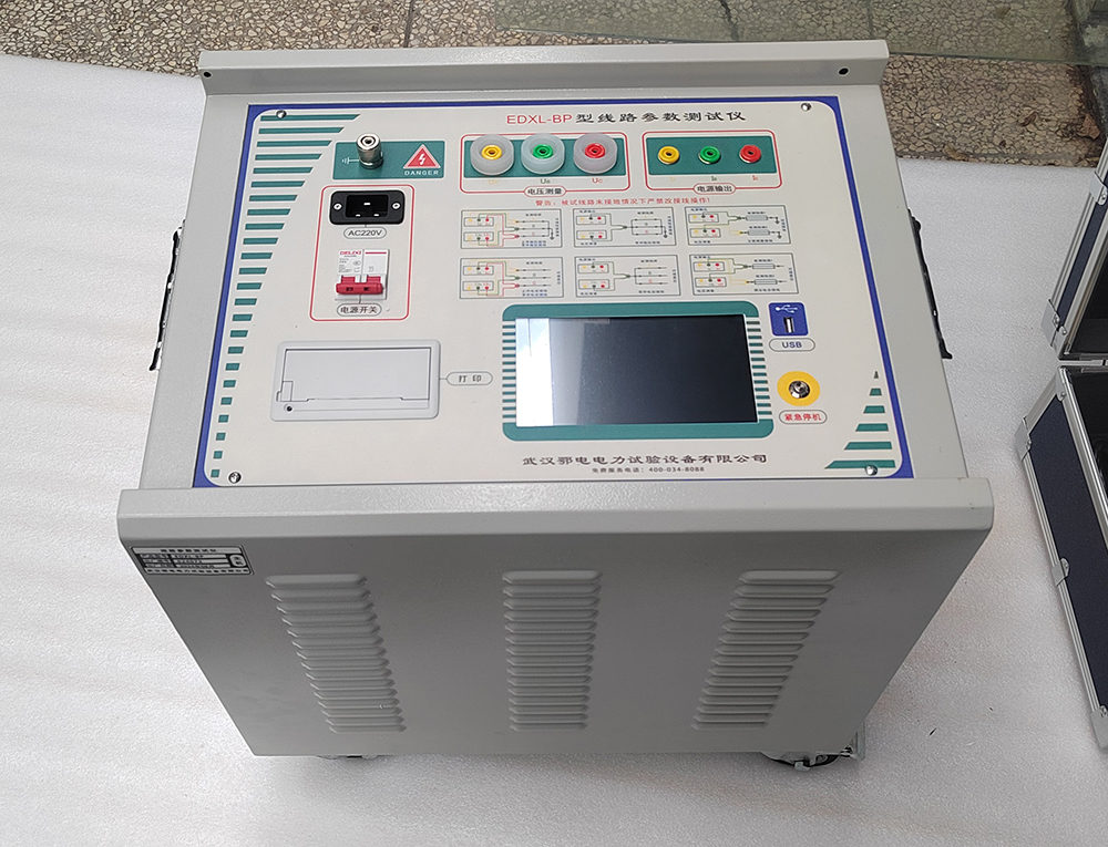 线路参数测试仪详细介绍(图1) 线路参数测试仪详细介绍(图1)